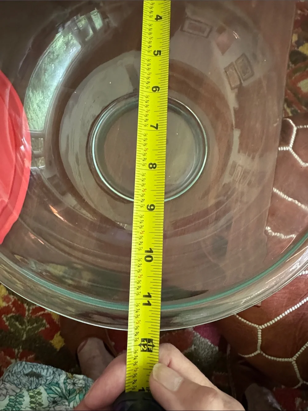 Pyrex Red 4-Quart Glass Bowl with Storage Lid